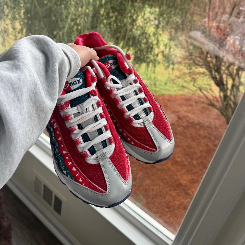 Nike air max 95 Christmas sweater red white blue 6.5 8 - Picture 3 of 6